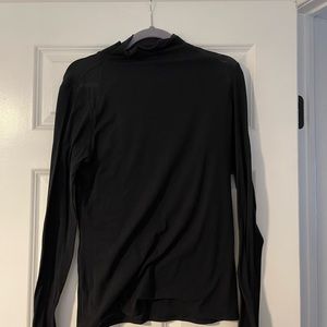 LULULEMON turtle neck